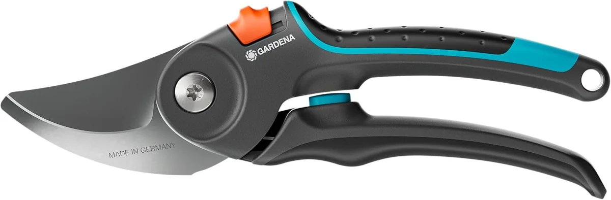 Gardena PremiumCut Pro Yaş Dal Budama Makası 12251-20 — PremiumCut Pro yaş dal makası